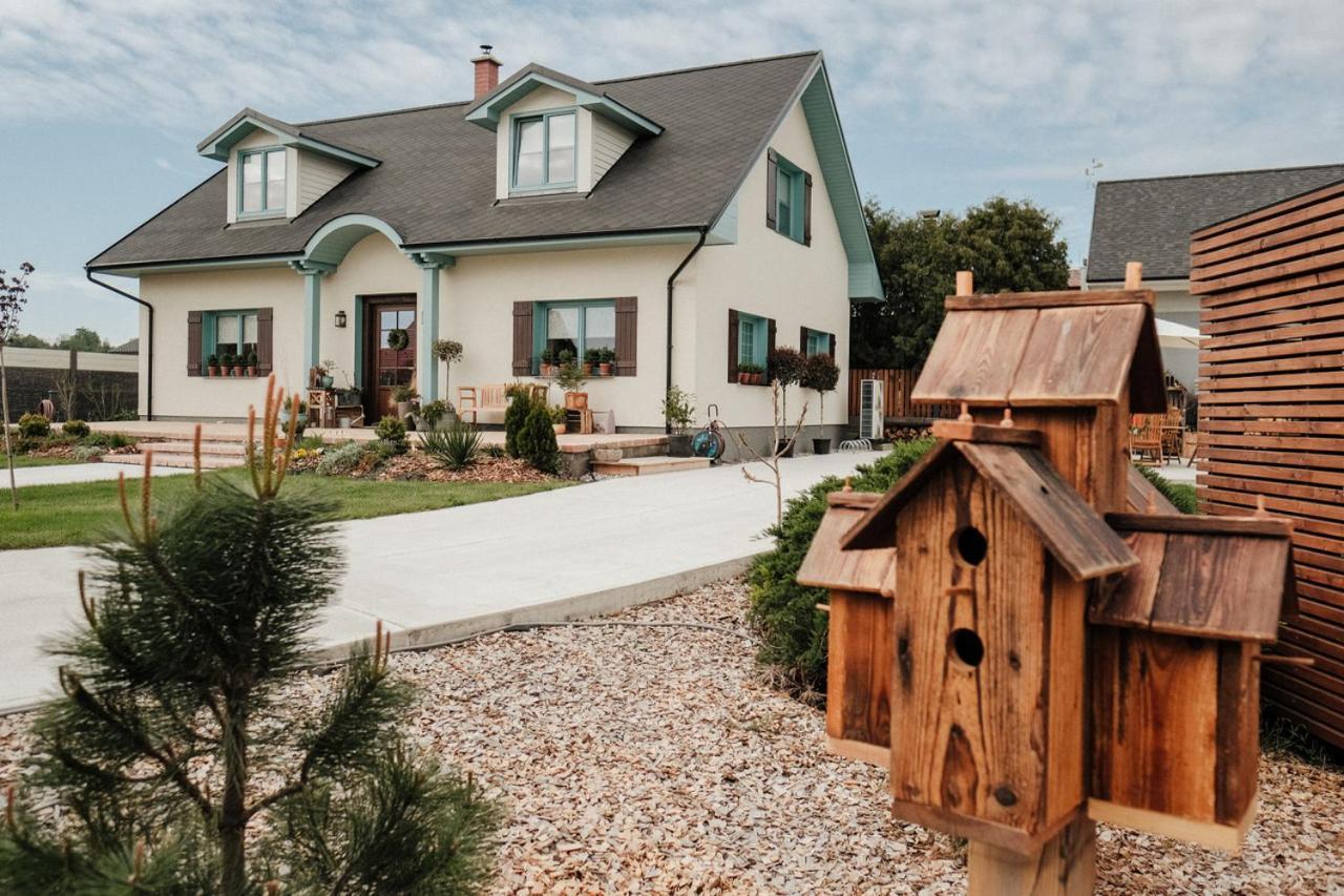 Orchardhouse Farmhouse, Wellness Chrast  Exterior photo