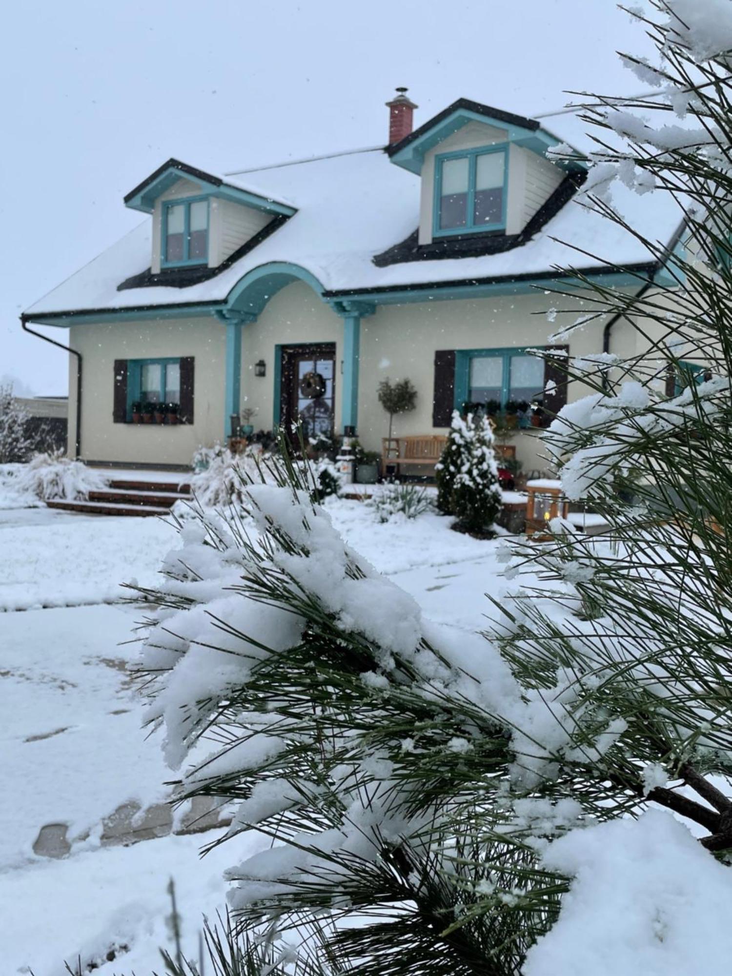 Orchardhouse Farmhouse, Wellness Chrast  Exterior photo